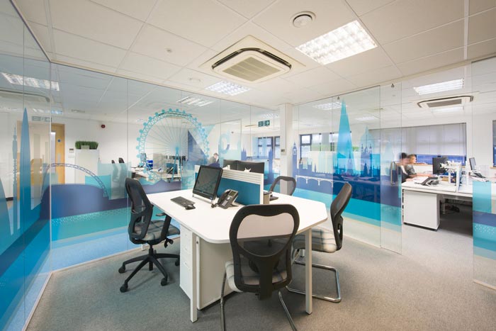 新能源科技办公室装修办公空间